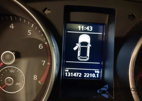 2013 Volkswagen Golf 2.5L 4-Door z USA, uszkodzony, nr VIN WVWDB7AJ0DW138250